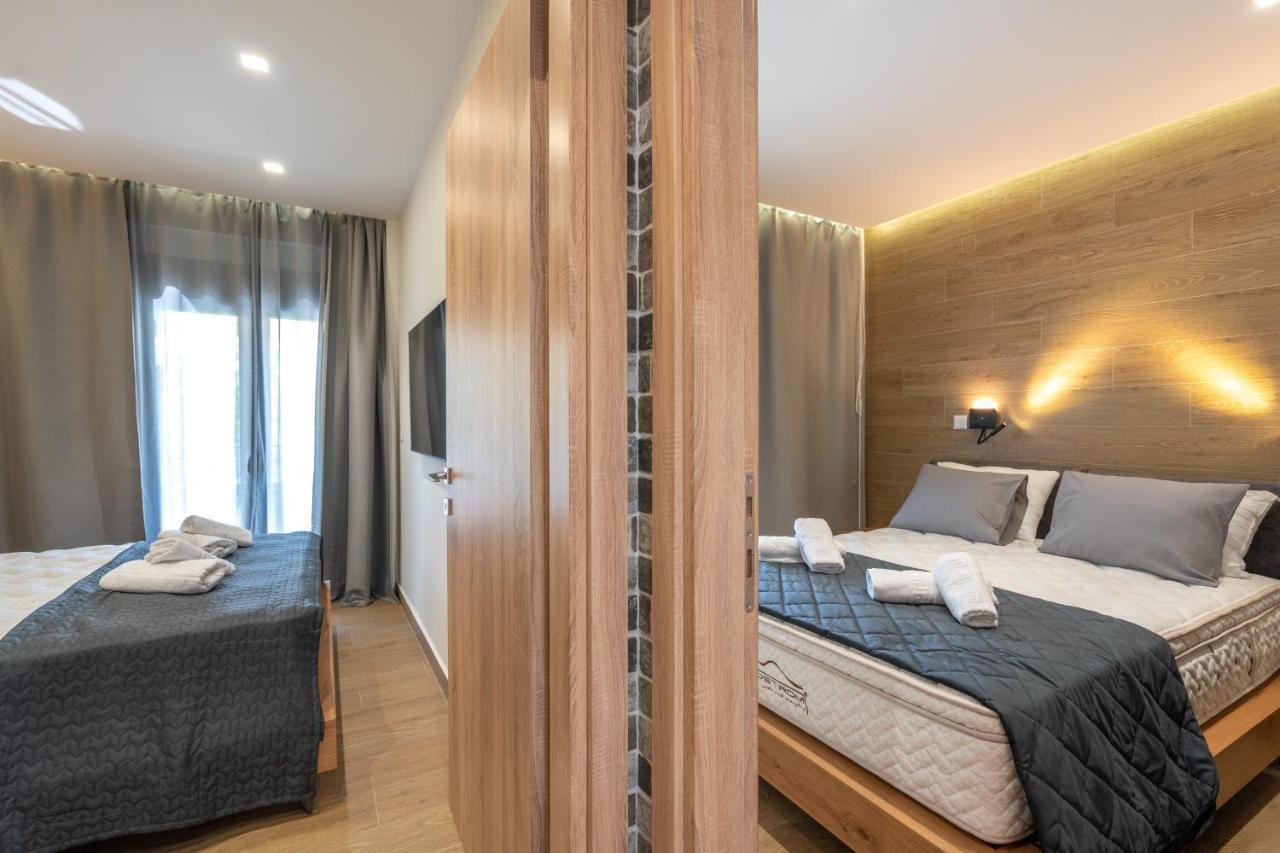 Family Apartment Zornitsa Néa Fókaia Exteriör bild
